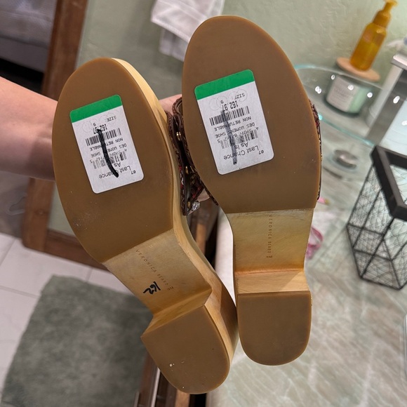 Veronica Beard Multicolor Woven Mules - Picture 3 of 5